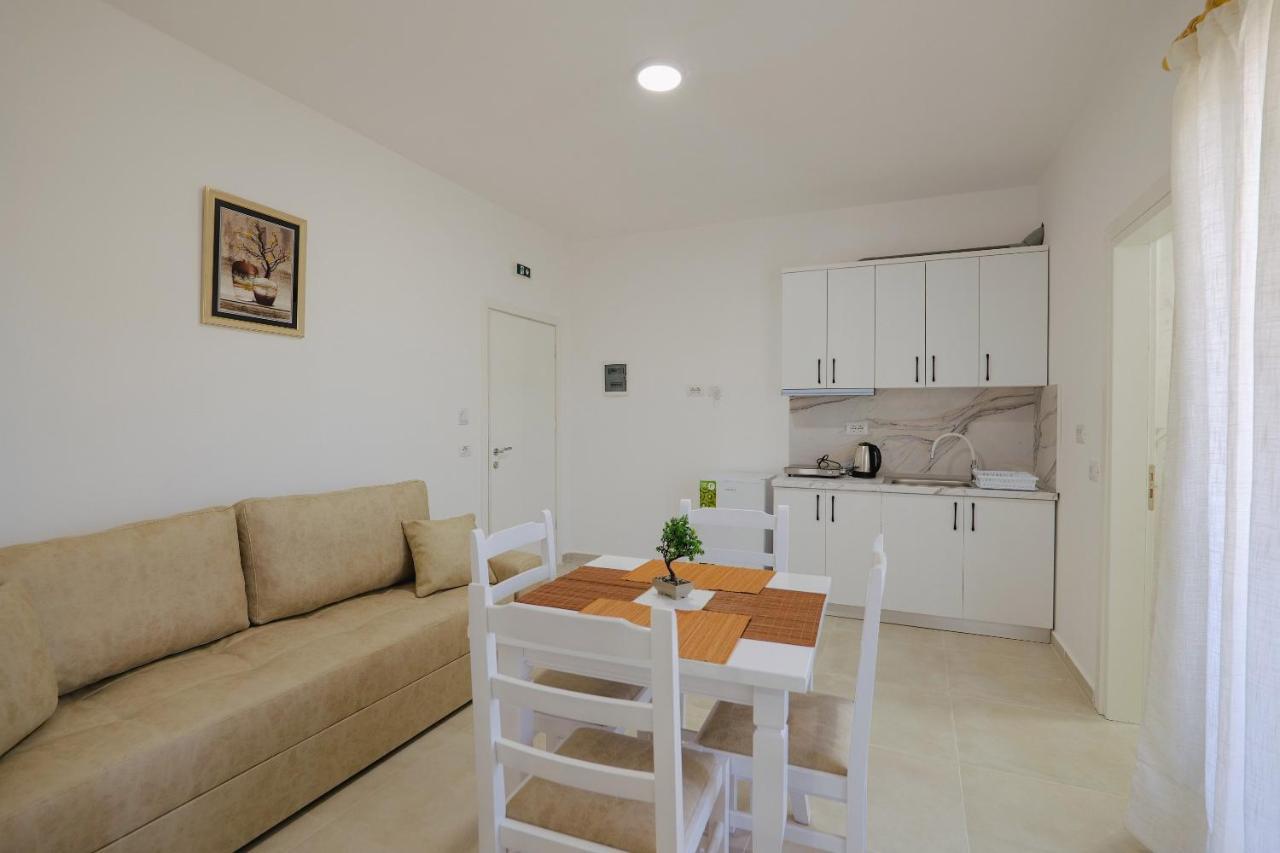 Relaxing Escape Rooms Ksamil Exterior foto